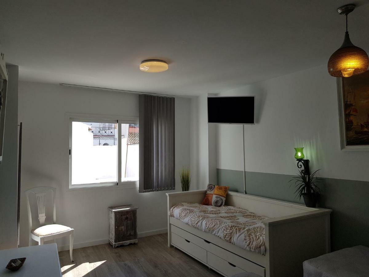 Calle Adolfo Cuellar Appartement Séville